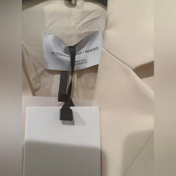 Women's Cream Single-Button Blazer Jacket - Picture 5 of 6